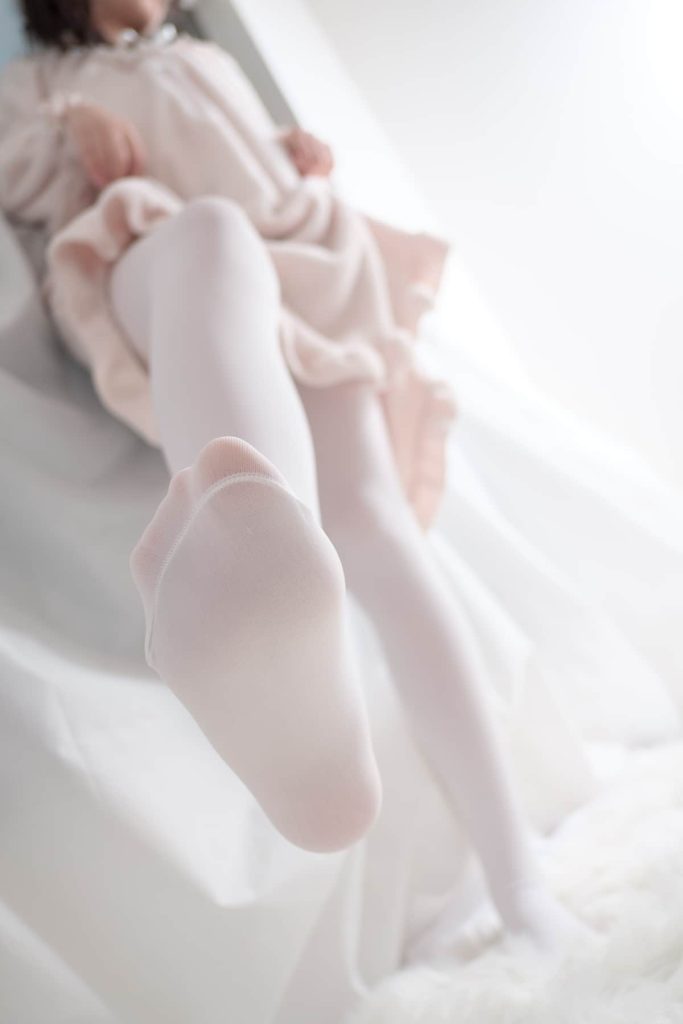 图片[3]-喵写真 – 美女写真图集合集 43套 21G - 妍画集-妍画集