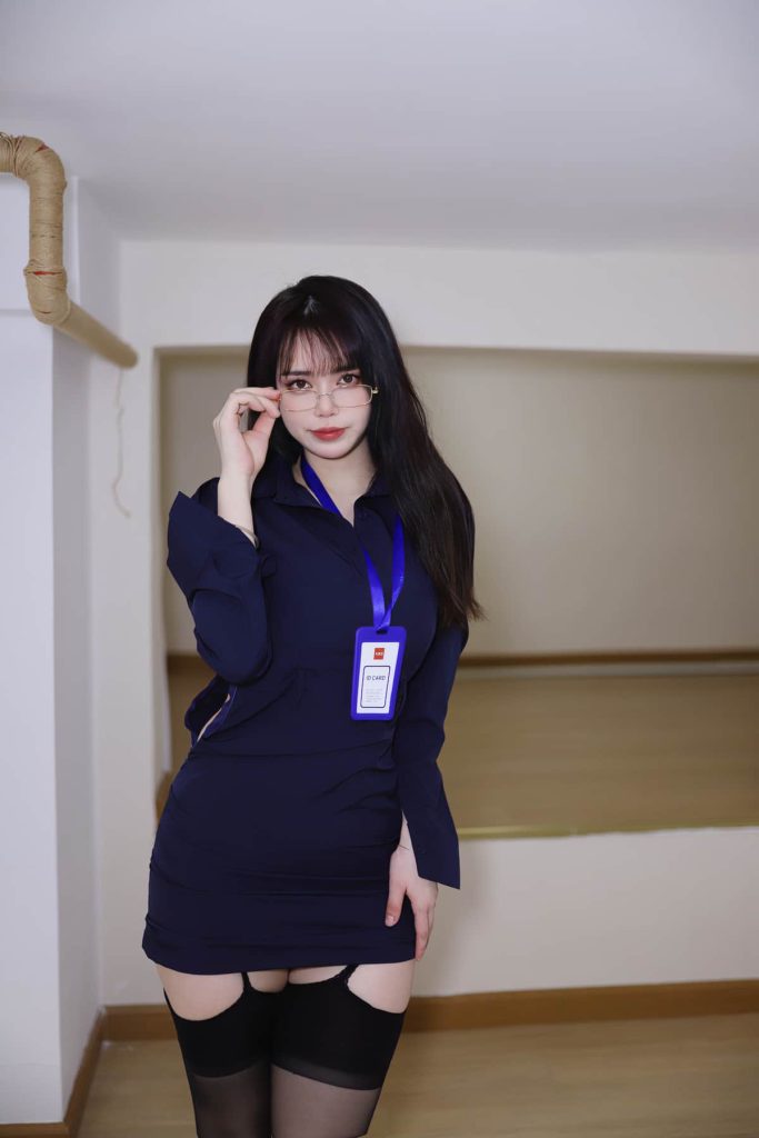 图片[2]-[Tina很妖孽呀] 写真合集 31套 - 妍画集-妍画集