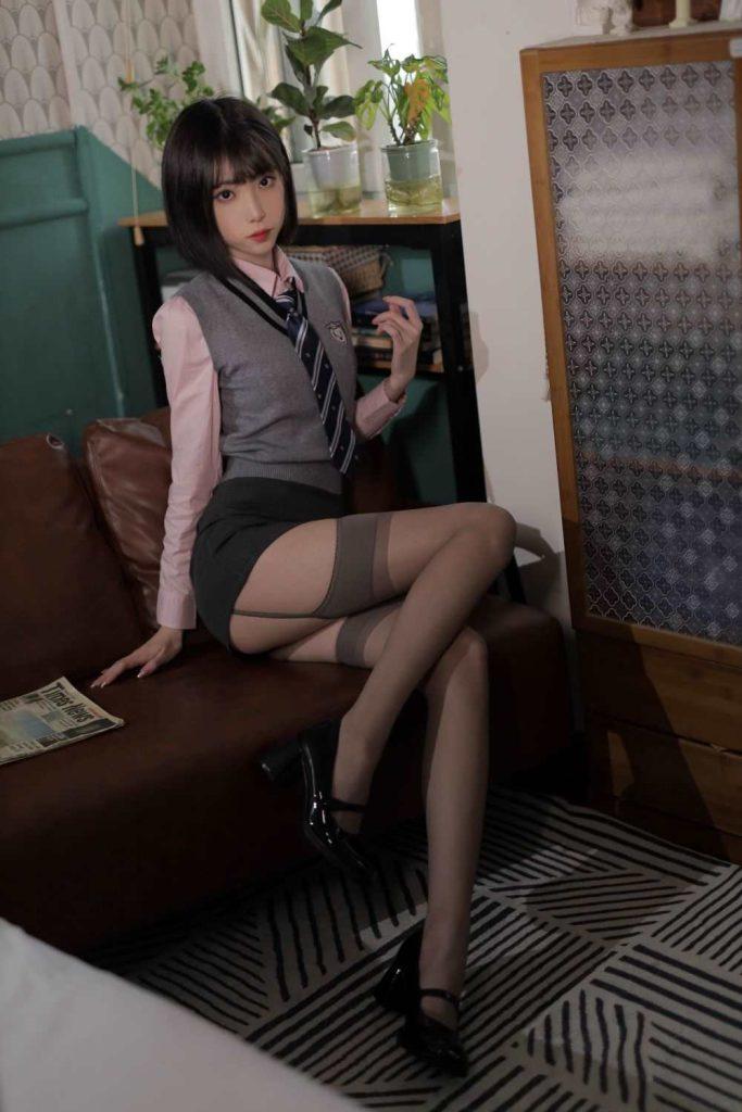 图片[5]-许岚LAN 美女写真合集 持续更新中 - 妍画集-妍画集