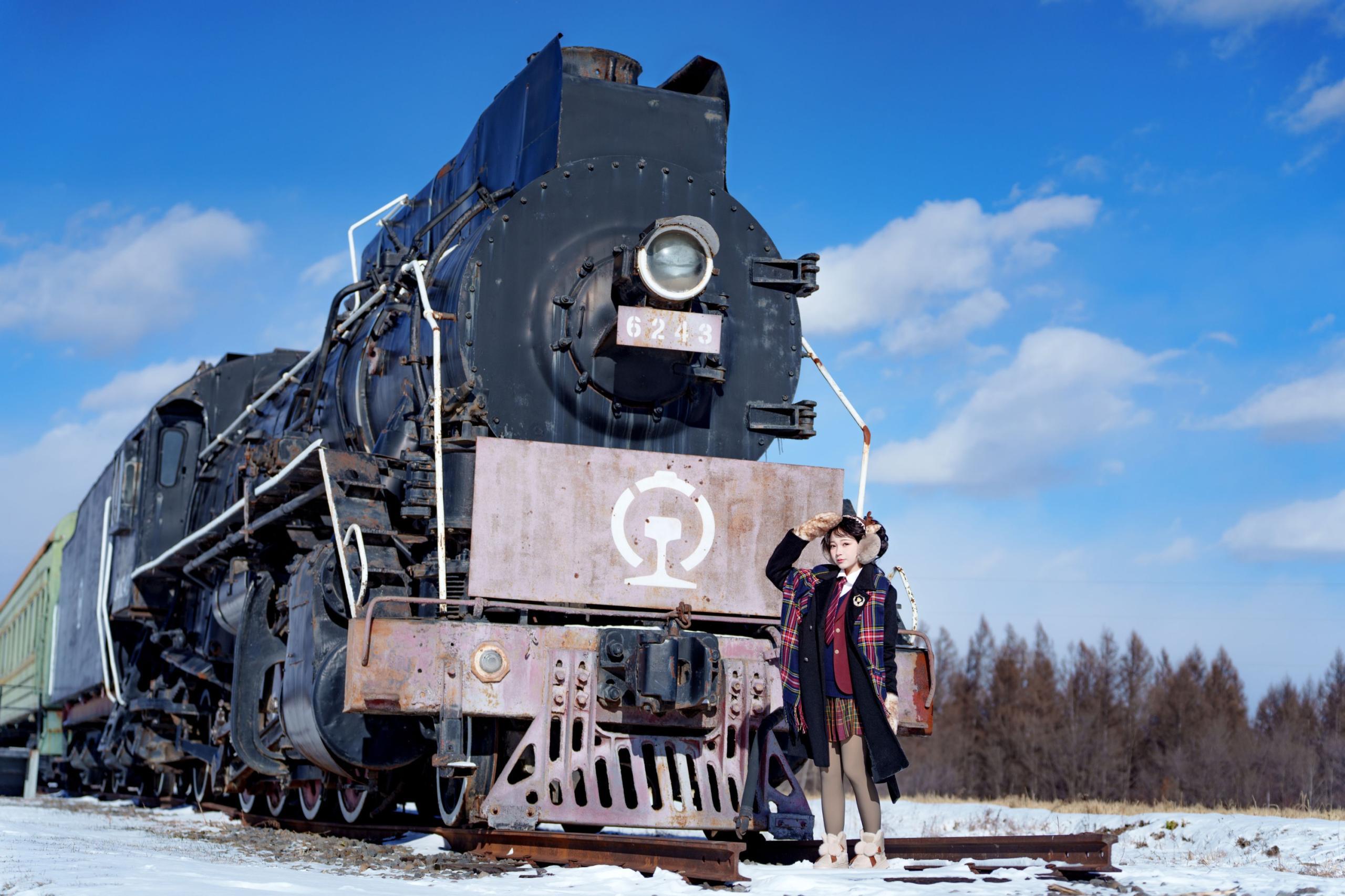 ID10056雪国列车 - 妍画集-妍画集